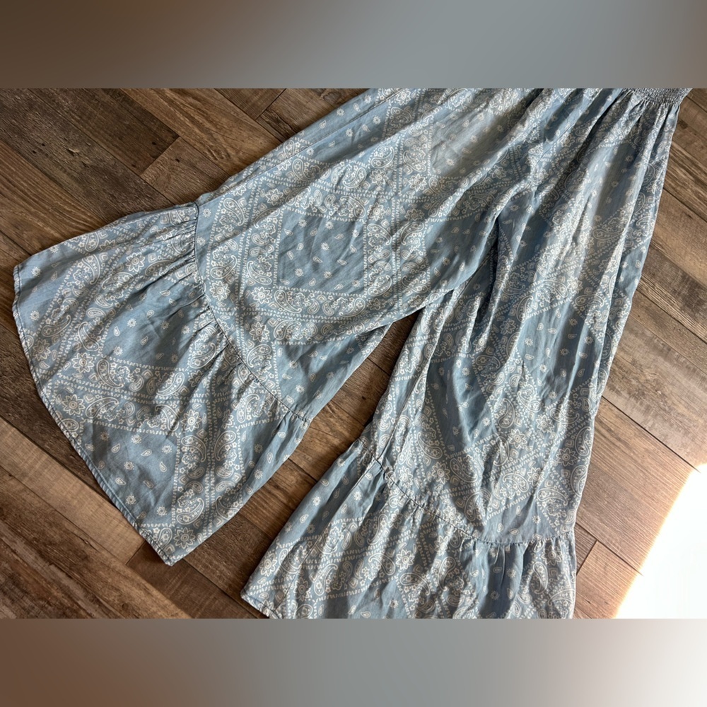 SCULLY bandana jumpsuit flare wide legs- light blue paisley ruffle strapless - Picture 7 of 9